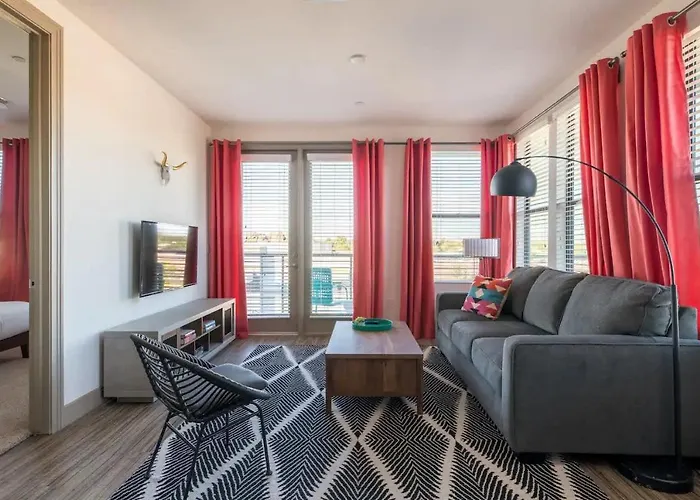 Apartment Modern Town Waterfront Cozysuites In Paradise *