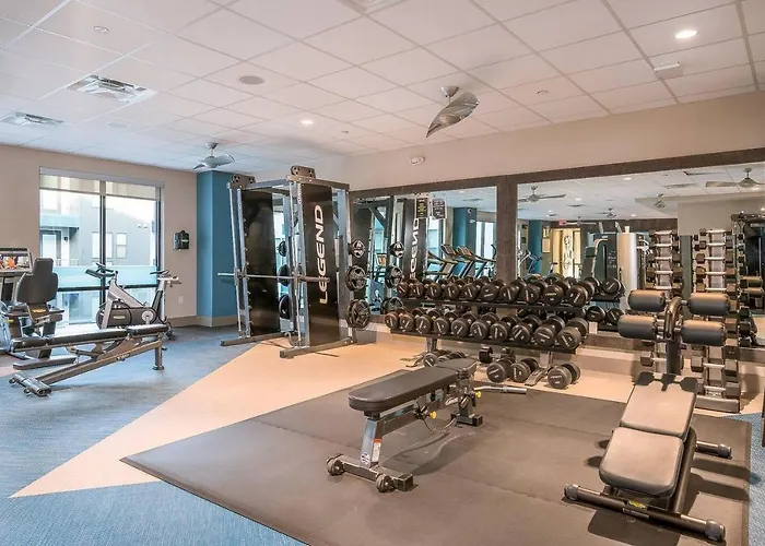Modern Town Waterfront Cozysuites In Paradise Tempe