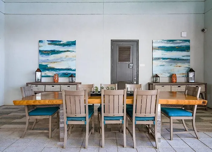 Modern Town Waterfront Cozysuites In Paradise *